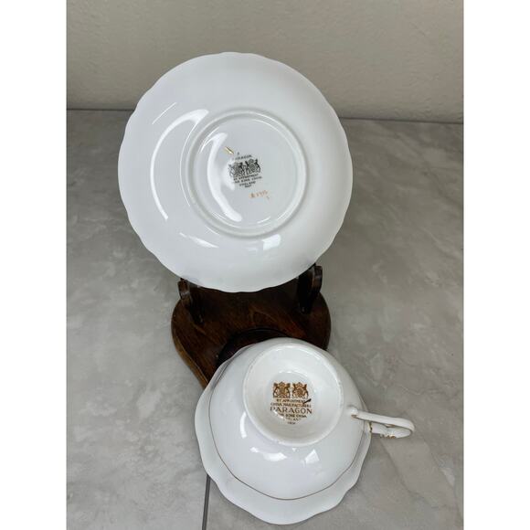 Paragon Double Warrant Teacup & Saucer Chrysanthemum Mums Mint Green A1591 - Picture 9 of 13